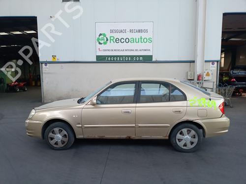 Brugte HYUNDAI ACCENT II (LC) 1.5 CRDi (82 hp) 4261654