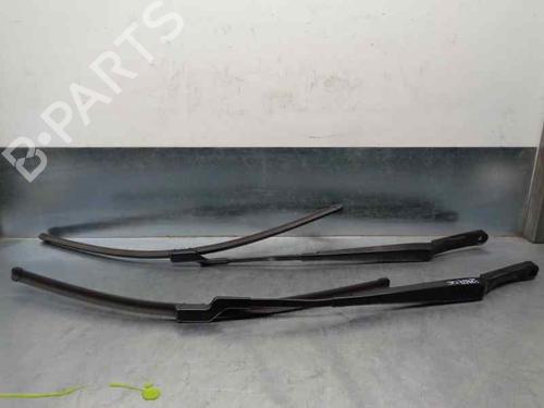 Used Front windshield wiper arm OPEL ASTRA J Saloon [2012-2025]  12188258
