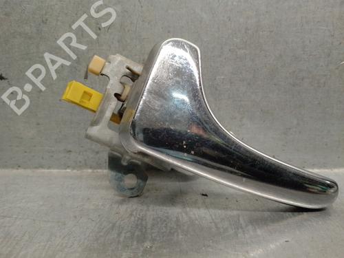Used Front left interior door handle VOLVO V40 Estate (645) [1995-2004]  31131567