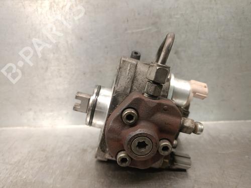 Used Injection pump TOYOTA AVENSIS Estate (_T25_) 2.0 D-4D (ADT250_, ADT250R) (126 hp) 31586175