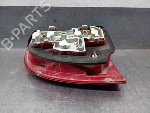 Right taillight VW PASSAT B5.5 (3B3) 1.8 T 20V | BP24466510C35 - Image 2