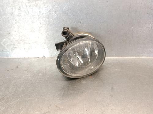 Used Right front fog light VW TOURAN (1T3) 1.6 TDI (105 hp) 28107640