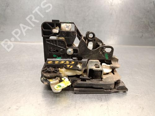 Fechadura trás esquerda DACIA SANDERO II 1.0 SCe 75 (B8JC, B8JD, B8NC) (73 hp) 25025113