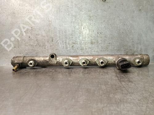 Injection rail OPEL VIVARO A Van (X83) 1.9 DTI (F7) | BP29705011M98 