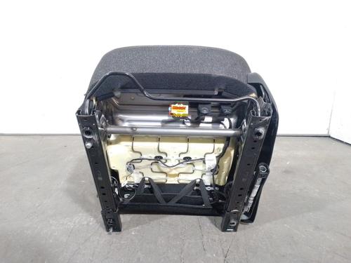 Left front seat RENAULT CAPTUR II (HF_) TCe 90 (HFM6) | BP32028117C15 