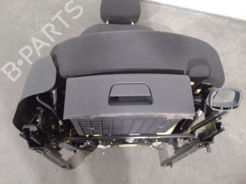 Right front seat SKODA OCTAVIA III Combi (5E5, 5E6) 2.0 TDI | BP37261201C16 - Image 10