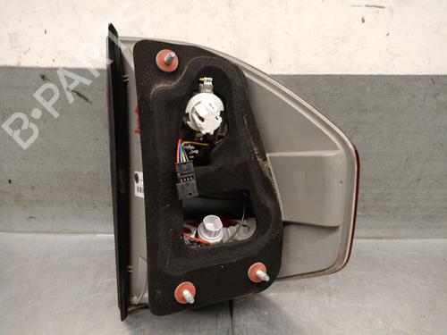 Left taillight BMW X3 (E83) 3.0 d | BP39514862C34 - Image 2
