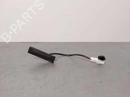 Used Tailgate handle Tailgate handle 25245719 25245719