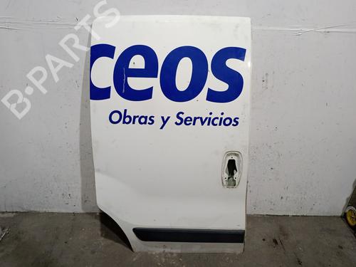 Used Right slide door Right slide door 31022551 31022551