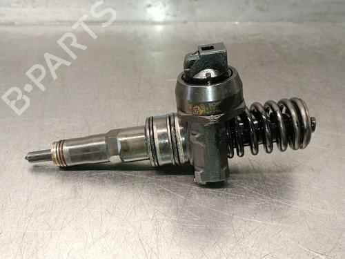 injector-audi-a4-b6-avant-8e5-2000-2001-2002-2003-2004-2005-33117890 main image