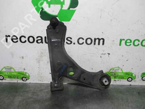 Used Right front suspension arm FIAT GRANDE PUNTO (199_) 1.4 (199AXB11, 199AXB1A, 199BXB1A, 199AXL1A) (77 hp) 3198767