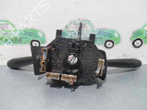 Headlight switch FIAT SEICENTO / 600 (187_) 0.9 (187AXA, 187AXA1A) | BP2789208I24 