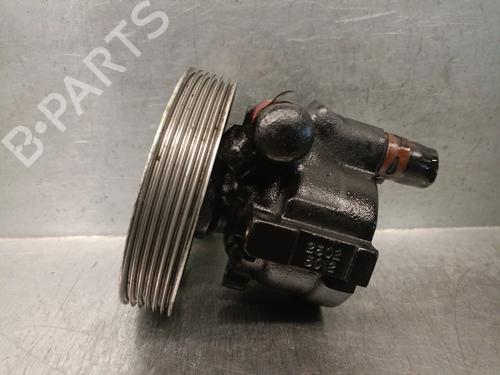 Used Steering pump RENAULT CLIO II (BB_, CB_) 1.4 16V (B/CB0P, BB13) (98 hp) 31758780