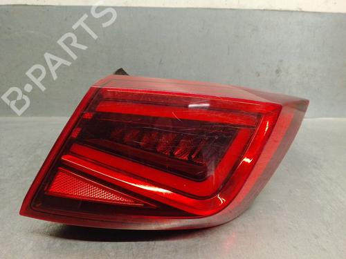 Piloto trasero derecho SEAT LEON ST (5F8) 2.0 TDI (150 hp) 32336986