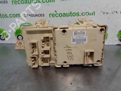 Fuse box TOYOTA AVENSIS (_T25_) 2.0 D-4D (CDT250_, CDT250R) | BP5793610E1 