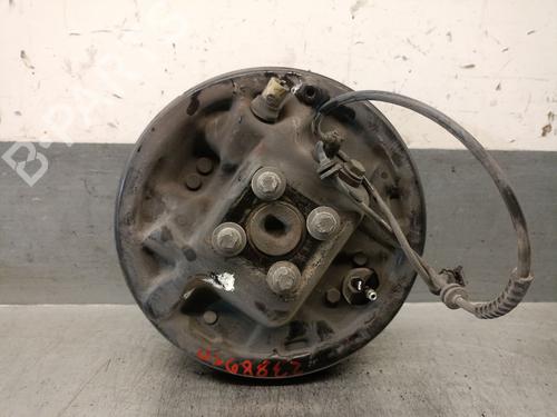 Used Right rear steering knuckle RENAULT CLIO III (BR0/1, CR0/1) [2005-2014]  30542611