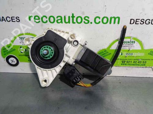 Right rear window motor MERCEDES-BENZ CLA Coupe (C117) CLA 200 CDI (117.301) | BP5148908E22 