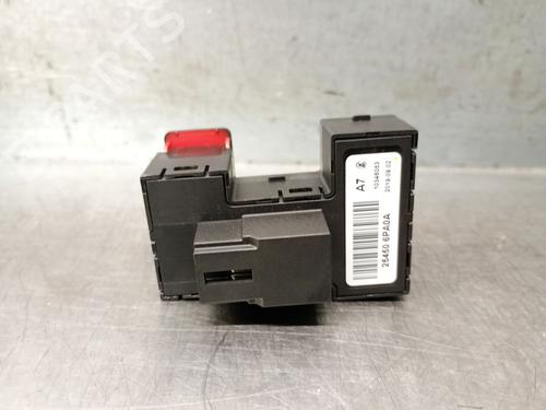 Switch NISSAN JUKE (F16_) DIG-T 117 | BP28599700I30 