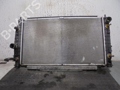 Used Water radiator Water radiator 9192828 9192828