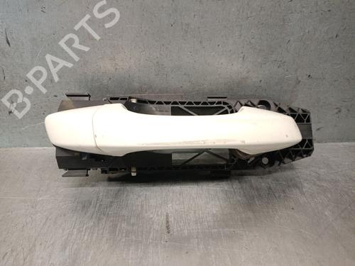Used Front right exterior door handle Front right exterior door handle 37376665 37376665