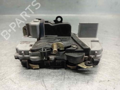 Used Front left lock CITROËN XSARA PICASSO (N68) 2.0 HDi (90 hp) 8919306
