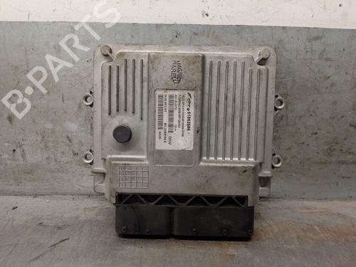 Used Engine control unit (ECU) FIAT FIORINO Box Body/MPV (225_) 1.3 D Multijet (225BXD1A, 225BXB1A, 225BXB11) (75 hp) 31132655