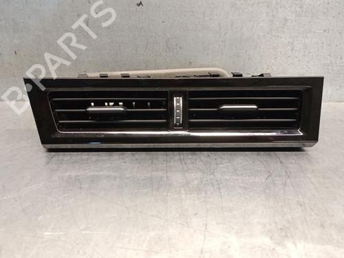 Used Air vent VW TOUAREG (CR7, RC8) 3.0 TSI 4motion (340 hp) 30498907