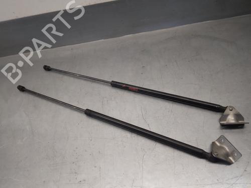 Used Tailgate lift support MERCEDES-BENZ VANEO (414) 1.7 CDI (414.700) (91 hp) 15491413