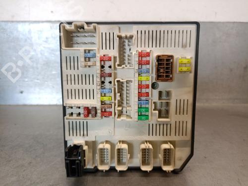 Used Fuse box Fuse box RENAULT LAGUNA III Grandtour (KT0/1) 2.0 dCi (KT0M, KT0N, KT0S, KT19, KT1F) (173 hp) 35788078 35788078