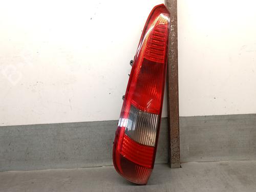 Used Left taillight FORD FIESTA V (JH_, JD_) 1.4 TDCi (68 hp) 27567609