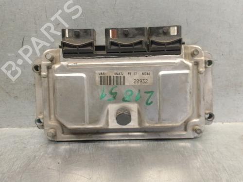 Used Engine control unit (ECU) CITROËN XSARA PICASSO (N68) 1.6 (95 hp) 22726639
