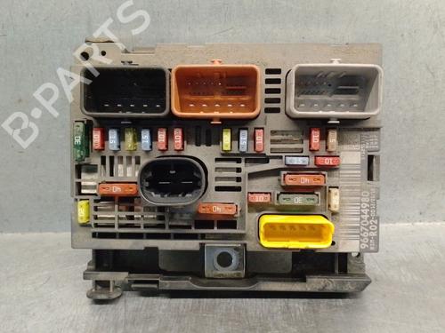 Used Fuse box PEUGEOT 407 SW (6E_, 6D_) 1.6 HDi 110 (109 hp) 31630548