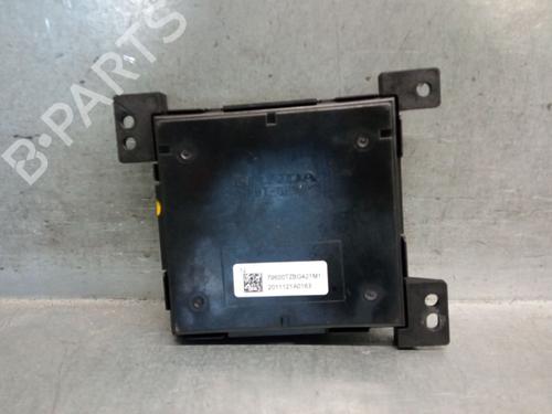 Module électronique HONDA JAZZ V (GR_, GS_) 1.5 eHEV (GR3, GR6) (109 hp) 28582250