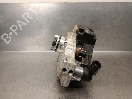 Used Injection pump MERCEDES-BENZ SPRINTER 3,5-t Van (B906) 315 CDI (906.631, 906.633, 906.635, 906.637) (150 hp) 25447218