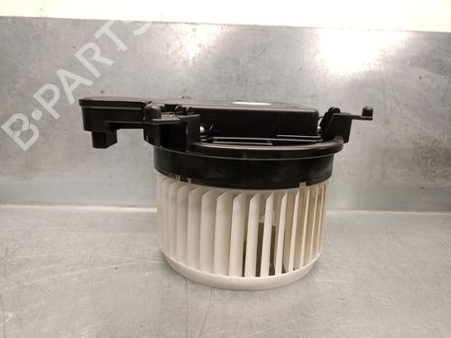 Used Heater blower motor TOYOTA YARIS (_P21_, _PA1_, _PH1_) 1.5 Hybrid (MXPH10, MXPH11) (116 hp) 24846466