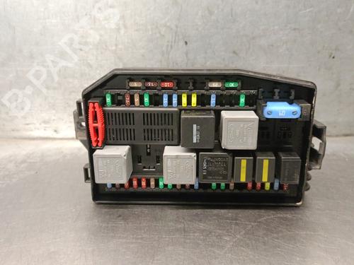 fuse-box-jaguar-x-type-i-x400-2001-2002-2003-2004-2005-2006-2007-2008-2009-37758574 main image