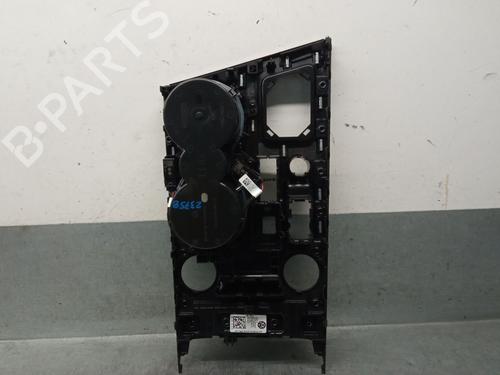 Middle console VW TOUAREG (CR7, RC8) 3.0 TSI 4motion | BP30104838I22