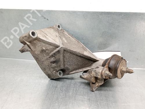 Used Engine mount RENAULT SCÉNIC I MPV (JA0/1_, FA0_) 1.9 dCi RX4 (102 hp) 29934639