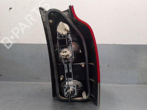 Feu arrière gauche VOLVO V70 II (285) 2.4 | BP30831228C34