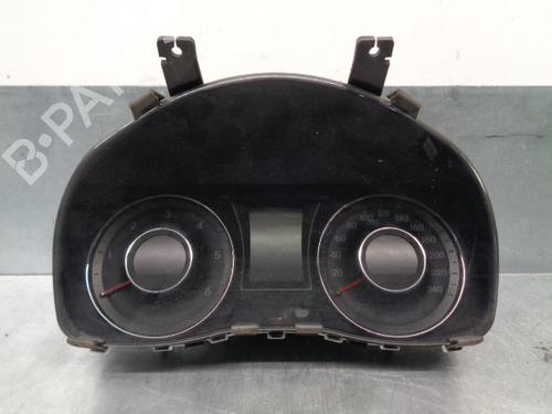 Used Instrument cluster HYUNDAI i40 I (VF) [2012-2019]  8938067