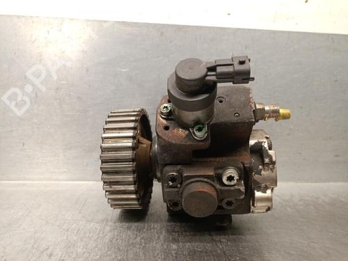 Used Injection pump PEUGEOT 206 SW (2E/K) 1.4 HDi (68 hp) 31148322