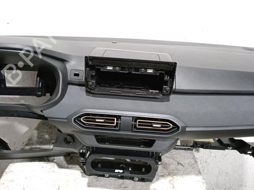 Dashboard DACIA SANDERO III 1.0 TCe 90 | BP26323430C46 
