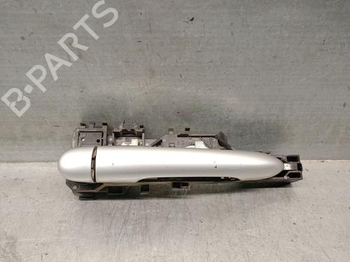 rear-left-exterior-door-handle-renault-megane-ii-bm01_-cm01_-2001-2002-2003-2004-2005-2006-2007-2008-2009-2010-2011-2012-31815009 main image