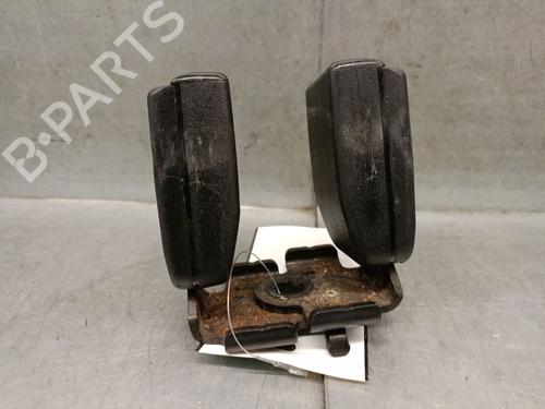 seat-buckle-renault-megane-ii-coupe-cabriolet-em01_-2003-2004-2005-2006-2007-2008-2009-2010-32474352 main image