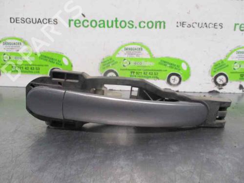 Front right exterior door handle SEAT TOLEDO III (5P2) 2.0 TDI 5P0837886