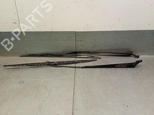 Used Front windshield wiper arm CITROËN XSARA PICASSO (N68) 2.0 HDi (90 hp) 30437495