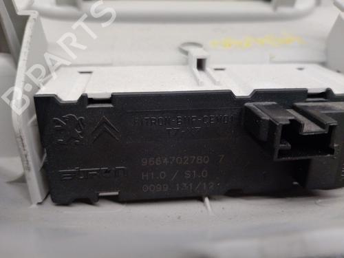 Interior roof light PEUGEOT 5008 (0U_, 0E_) 1.6 HDi | BP16862046I8 