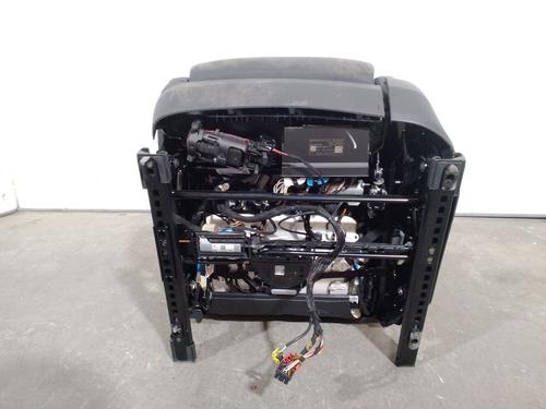 Left front seat VW TOUAREG (CR7, RC8) 3.0 TSI 4motion | BP30127199C15