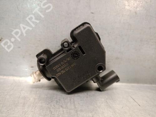 Used Fuel door actuator BMW 1 (F20) 116 d (116 hp) 21583738