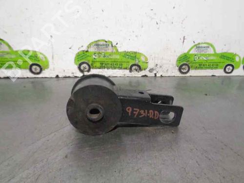 Used Support LAND ROVER FREELANDER I (L314) 2.0 DI 4x4 (98 hp) 8288103